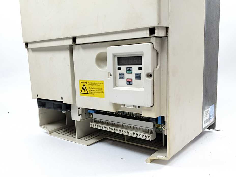 KEB COMBIVERT 17.F4.COH-3441/2.2 3PH, 18.5KW, 29KVA, 440V, Missing Front Cover