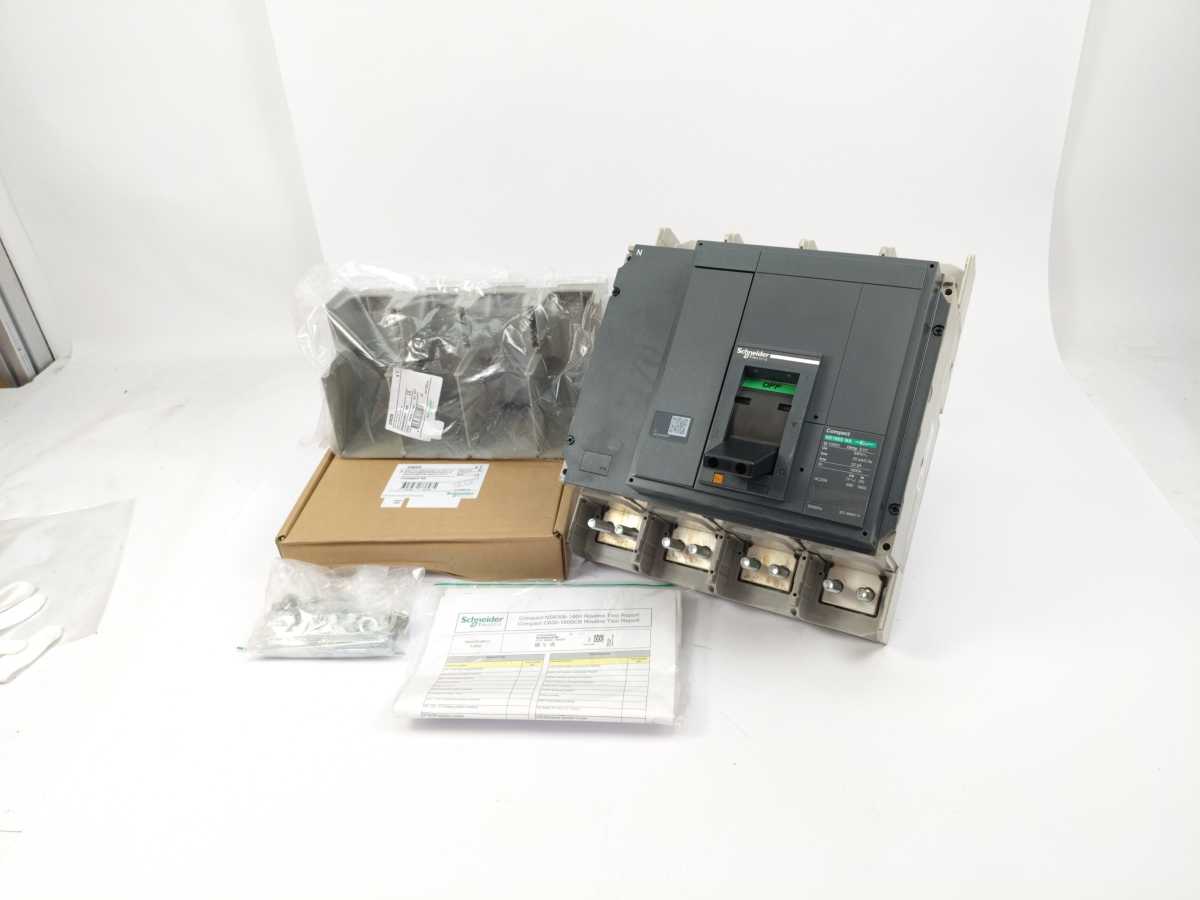 Schneider 33495 NS1600 NA Compact