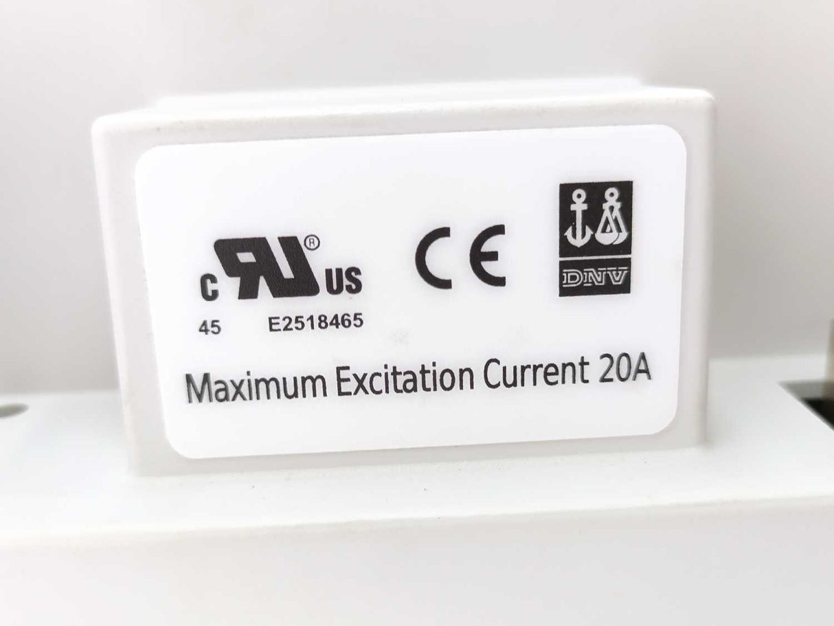 ABB 3BHE030579R0007 UNITROL® 1020 Automatic Voltage Regulator (AVR)