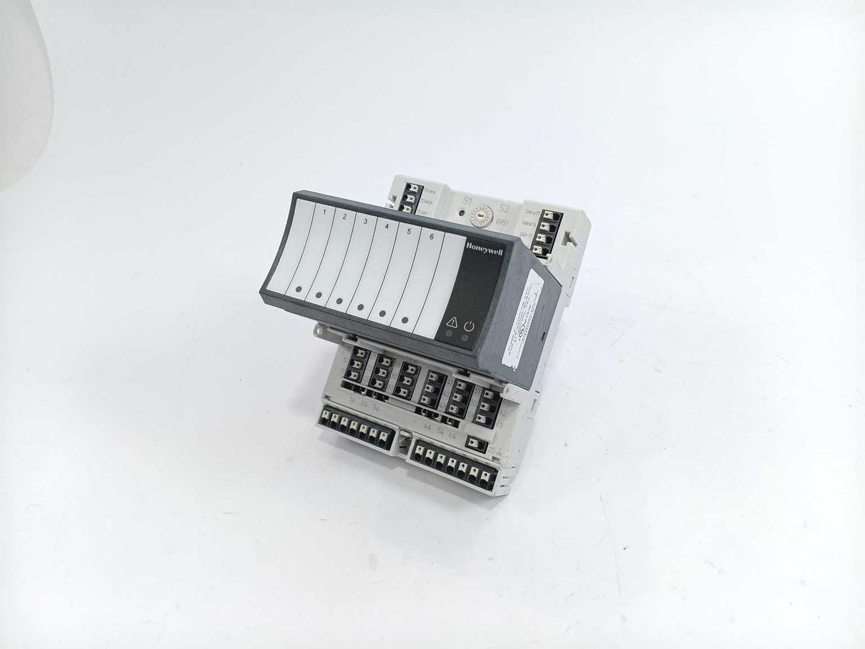 Honeywell XFL824A Binary Input Module