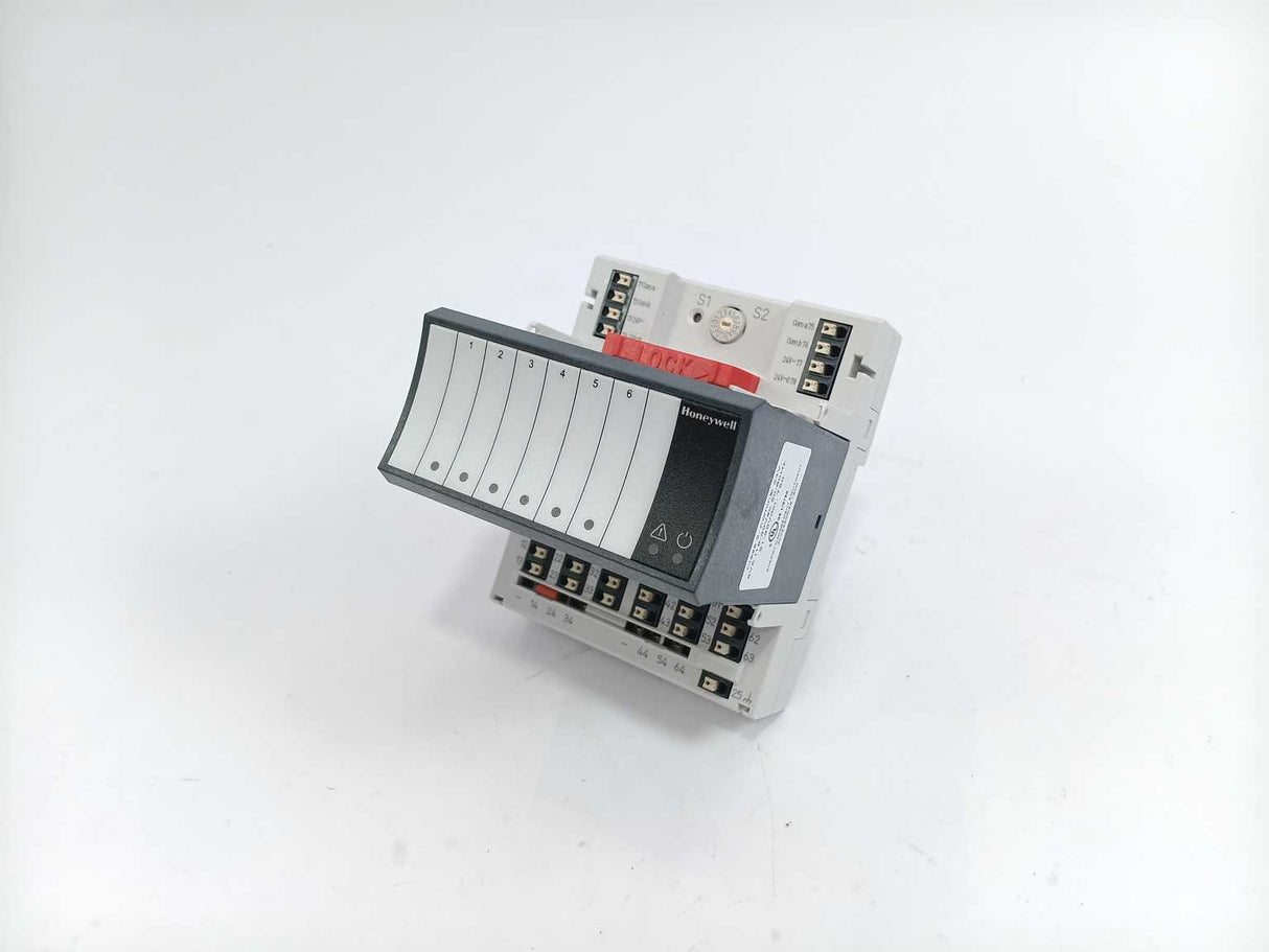 Honeywell XFL824A Binary Input Module