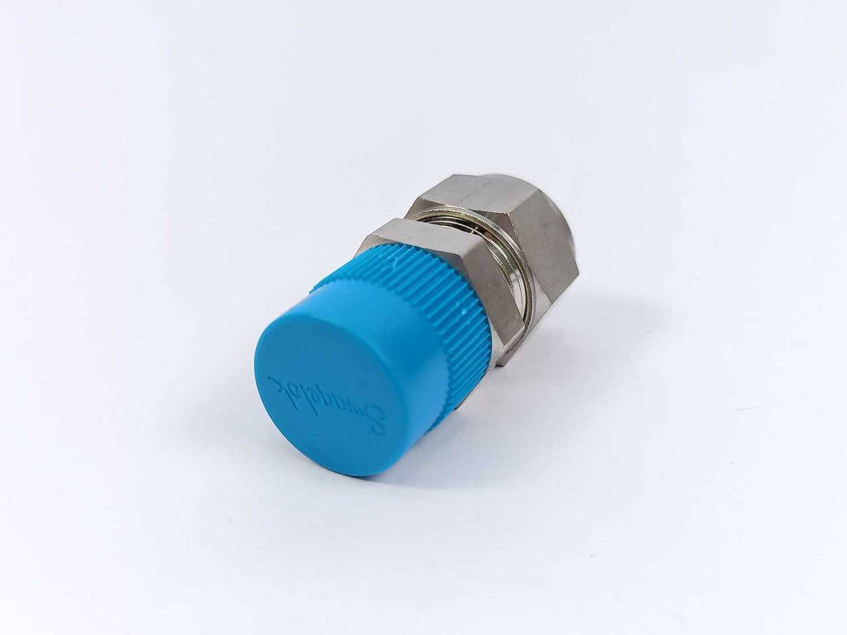 Swagelok SS-16M0-1-8 Stainless Steel Male NPT Connector. Batch of 12 pcs.