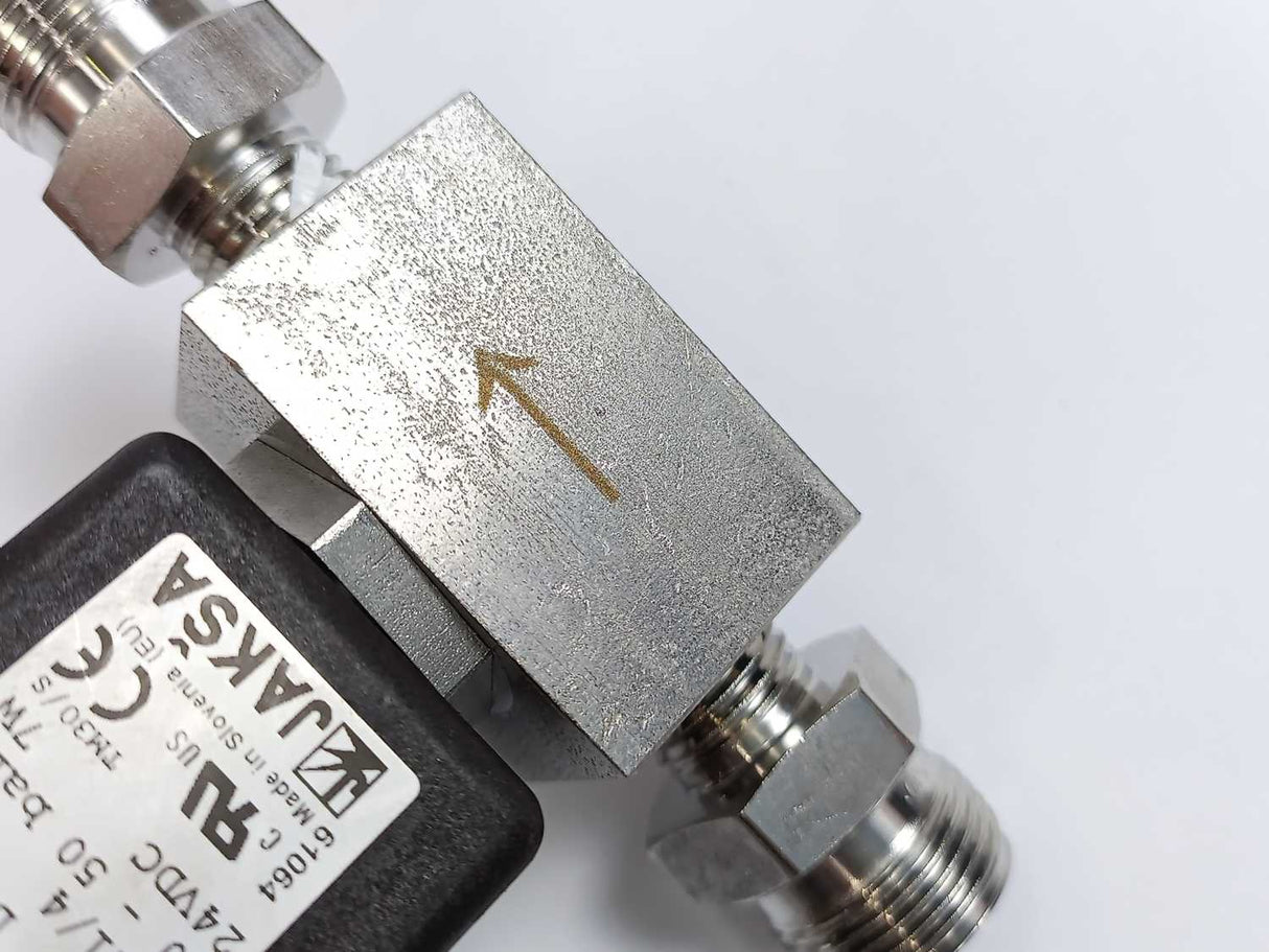 JAKSA 324559 D22N DN1.2 NPT1/4 Solenoid Valve w/ hy-lok 316/L 7JD
