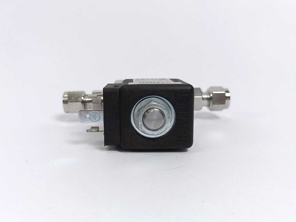 JAKSA 324559 D22N DN1.2 NPT1/4 Solenoid Valve w/ hy-lok 316/L 68F