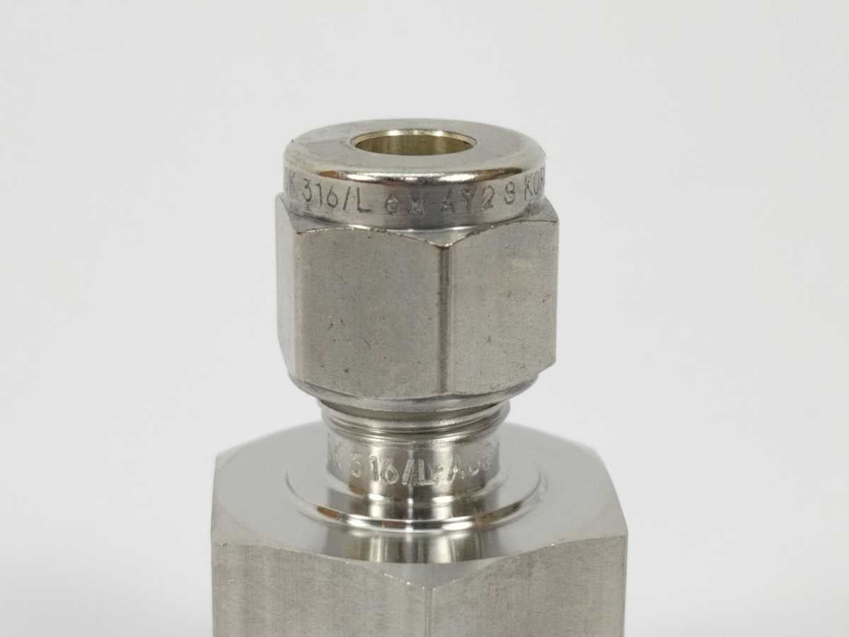 Hy-Lok ACMC6M-6G S316 Male Connector 6mmOD-G 3/8, Batch of 40 pcs.
