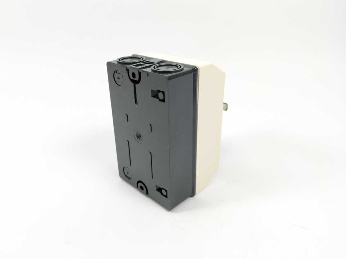 Schneider Electric VBF2GE Main Switch in IP65 Enclosure