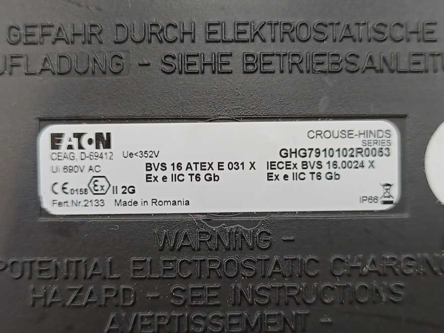 Eaton GHG7910102R0053 BVS 16 ATEX E 031 X Ex e Non-metallic Junction