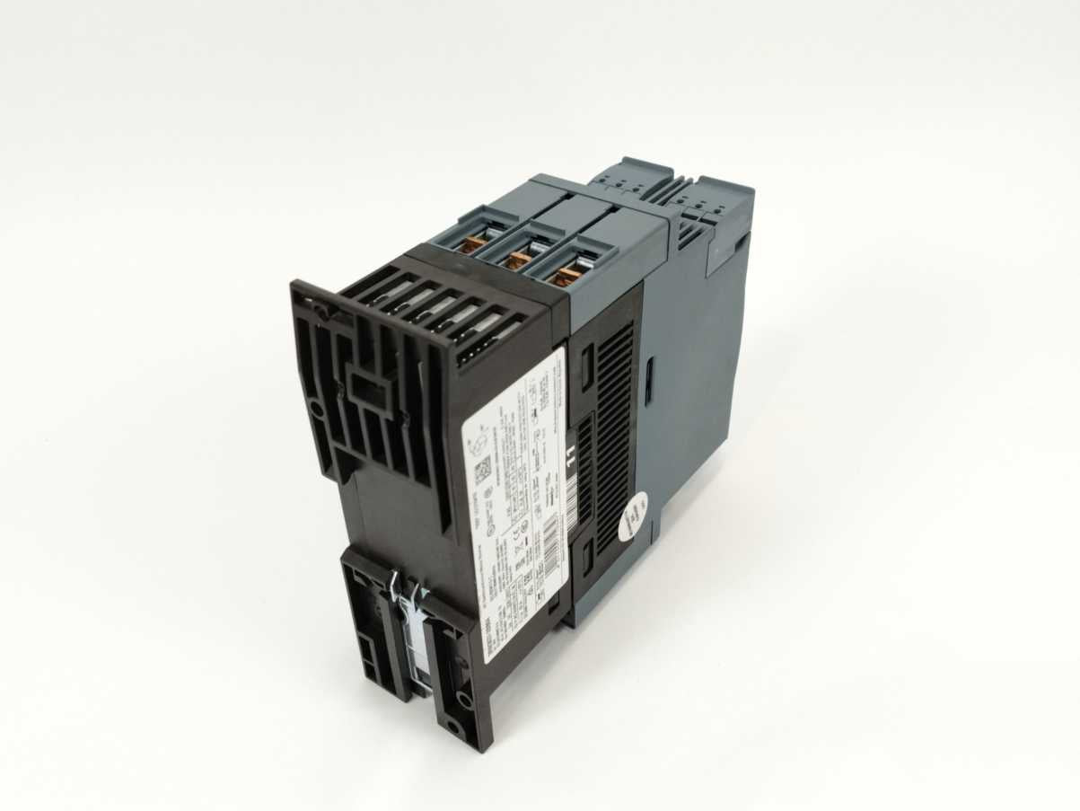 Siemens 3RW3037-2BB04 SIRIUS Soft Starter