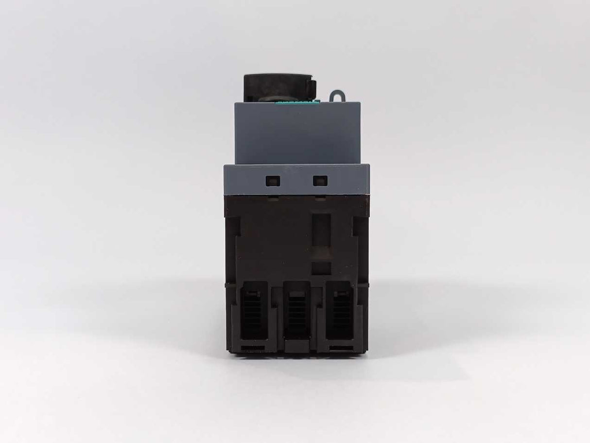Siemens 3RV2411-4AA20 SIRIUS 3RV2 Motor Starter Protector (Circuit Breaker)