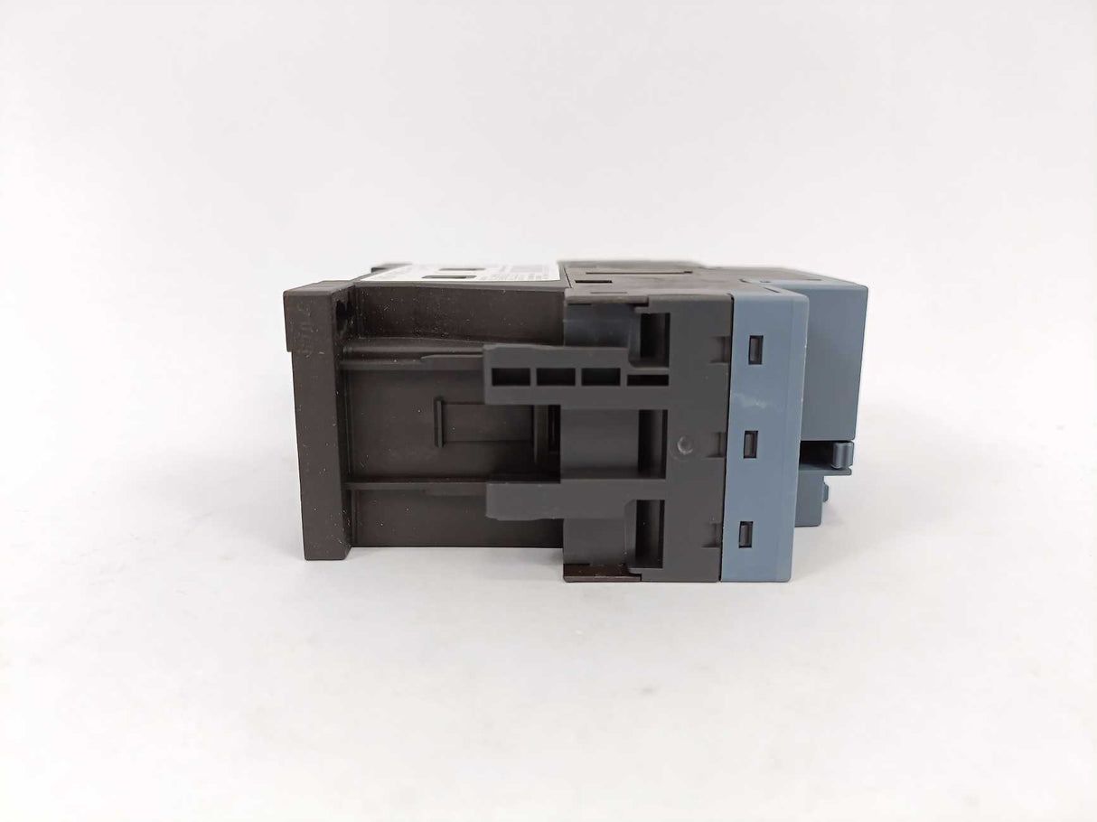 Siemens 3RT2023-2AP00 SIRIUS 3RT Power Contactor