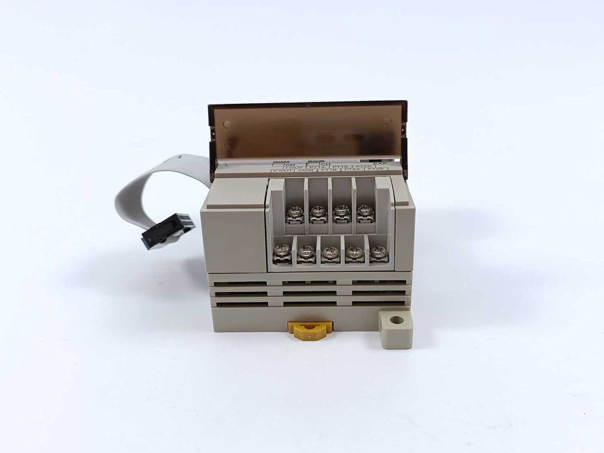 OMRON CPM1A-TS101-DA Temperature sensor D/A unit