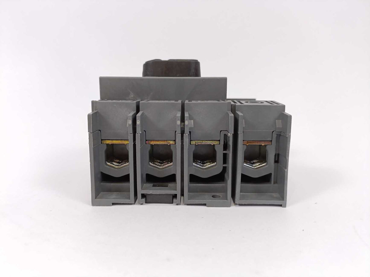 ABB OT125F4N2 4-pole Switch Disconnector, 600VAC 100A