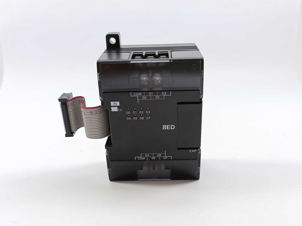 OMRON CP1W-8ED Input Unit 24V DC