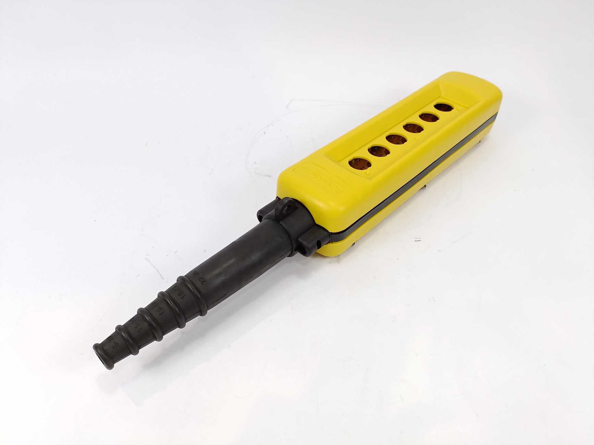 Schneider Electric XACA06 Pendant Control Station IP65