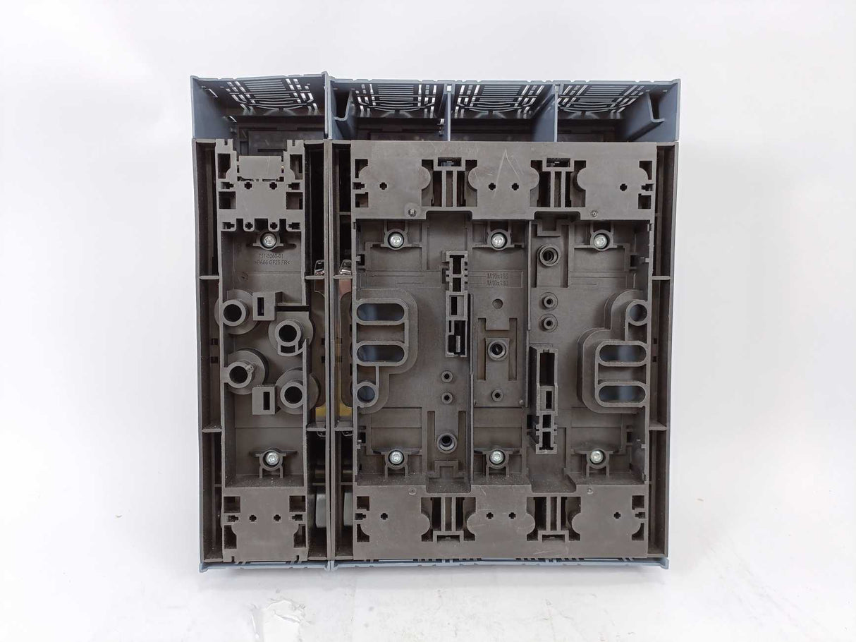 Siemens 3NP1154-1DA10 Switch Disconnector – 4-Pole, NH2, 400 A