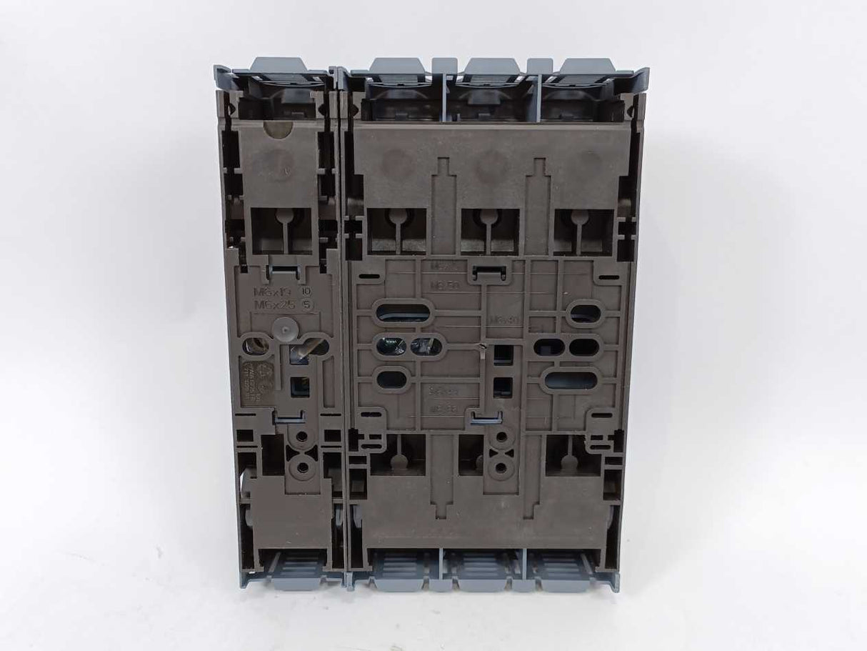 Siemens 3NP1134-1CA10 Switch Disconnector - 4-Pole, NH00, 160 A