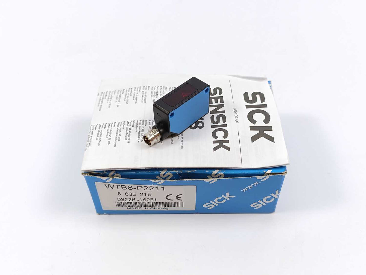 SICK 6033215 WTB8-P2211 Photoelectric Sensor