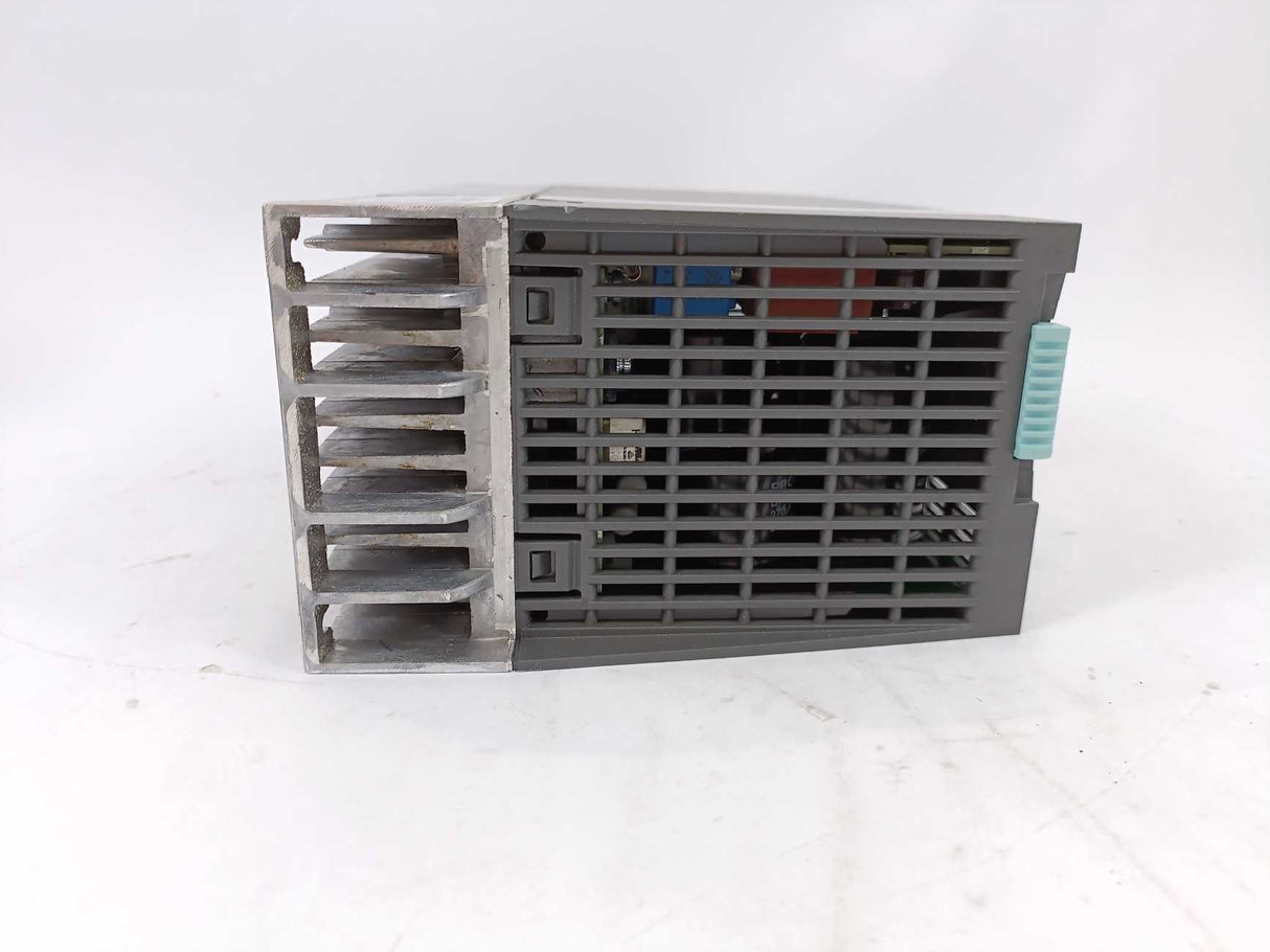 Siemens 6SL3210-1PE21-1AL0 SINAMICS Power Module PM240-2