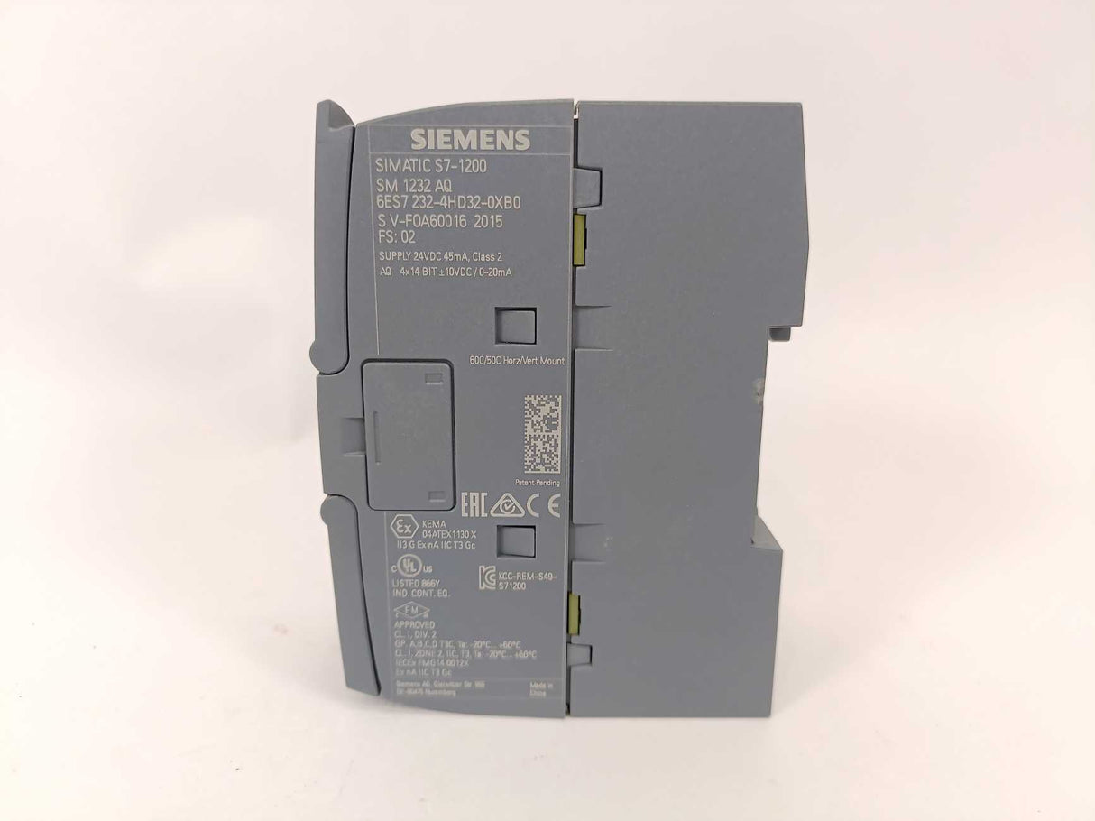 Siemens 6ES7 232-4HD32-0XB0 SIMATIC S7-1200 Analog Output Module