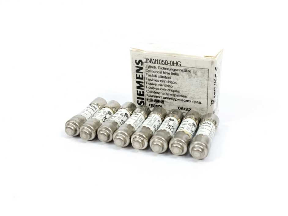 Siemens 3NW1050-0HG Cylindrical Fuse Links 8 Pcs.