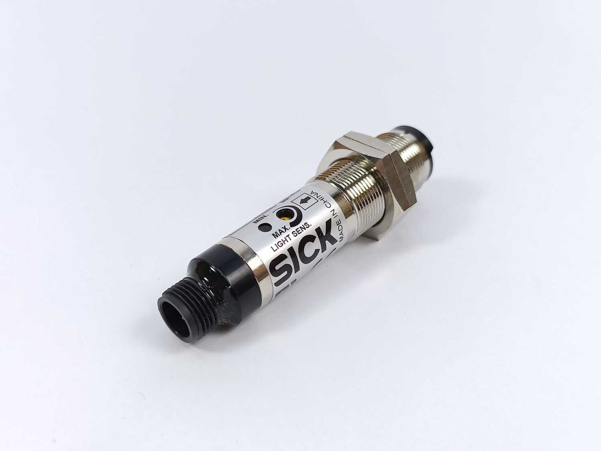 SICK 6008866 Photoelectric Sensors VS/VE180-P430 2pcs