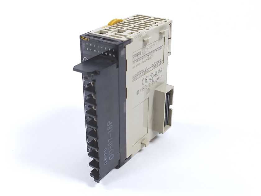 OMRON CJ1W-OC211 Output Unit 250 VAC/24 VDC