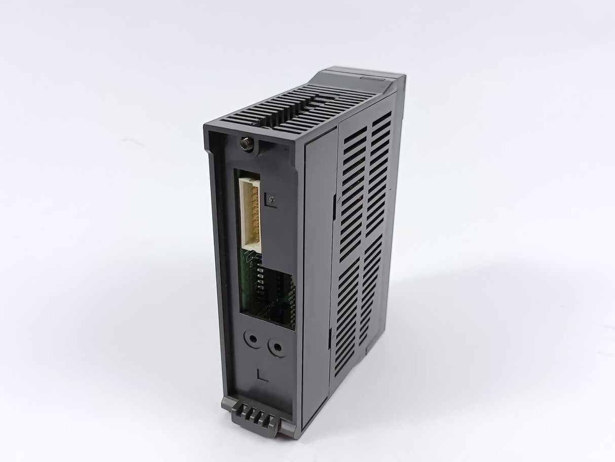 Idec PF3S-T16S Output Programmable Controller