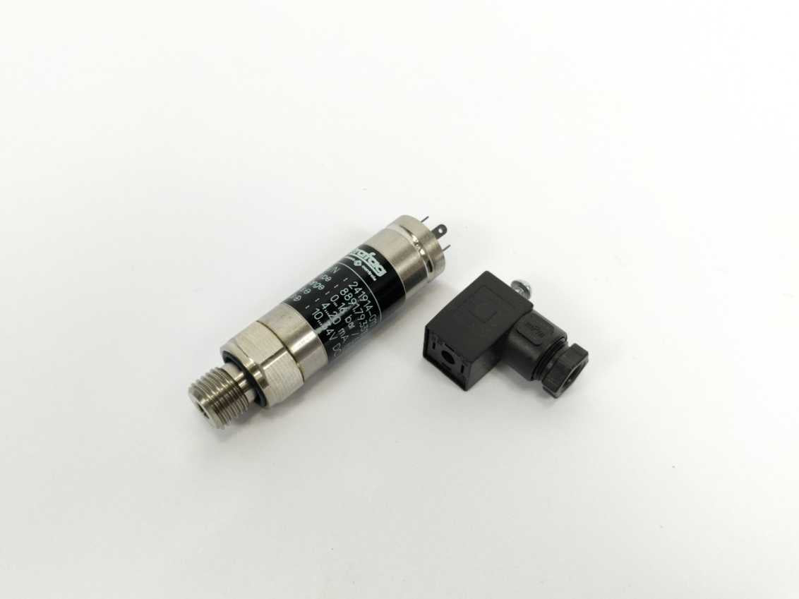 Trafag 8891.79.3315 Pressure Transmitter, 0...16 BAR