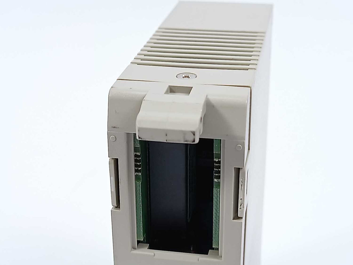 OMRON C200H-AD002 A/D Unit