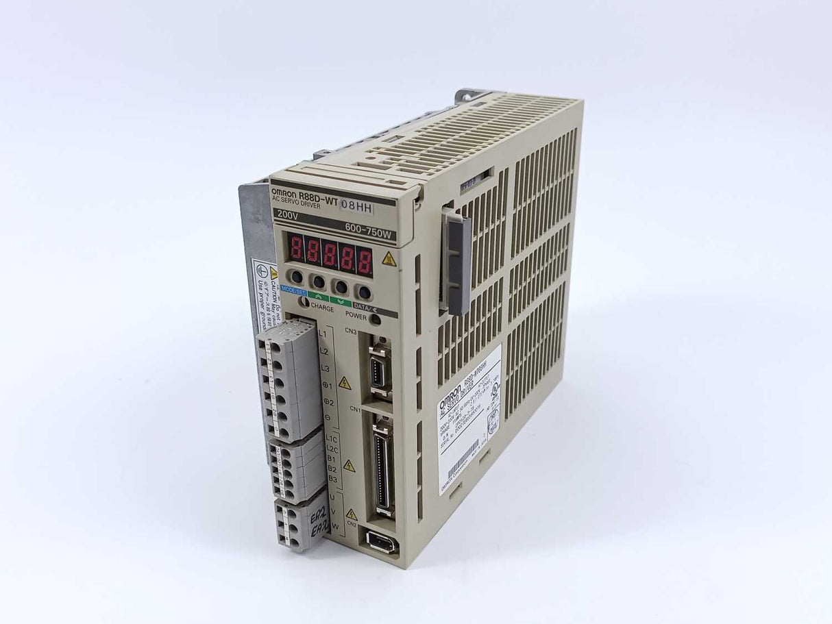 OMRON R88D-WT08HH AC Servo Driver