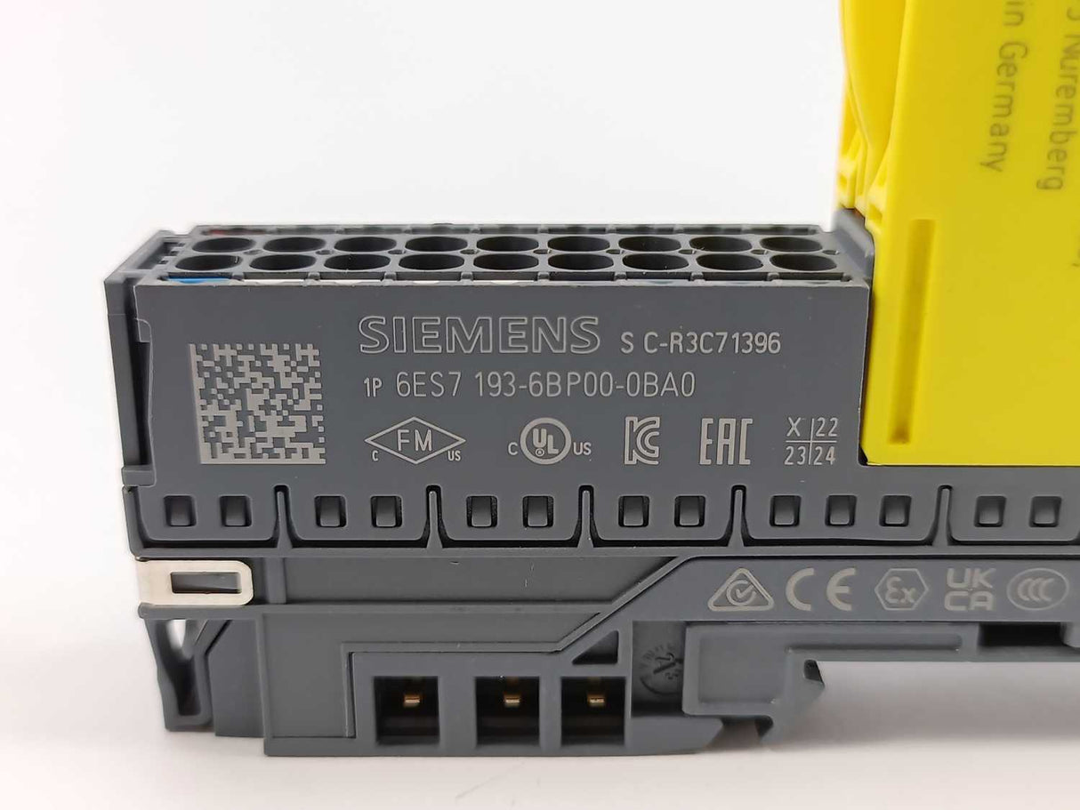 Siemens 6ES7 136-6BA01-0CA0 SIMATIC ET 200SP Digital Input 8x24VDC