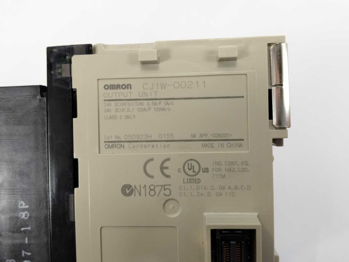 OMRON CJ1W-OD211 Digital Output Unit