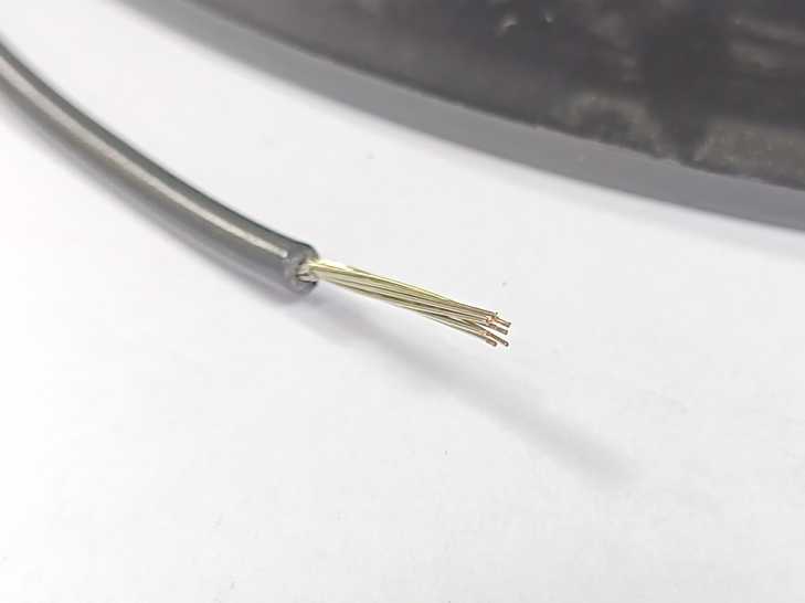 HELUKABEL 60401 Single Core UL Style 1015 18AWG Black Wire. 305m Spool