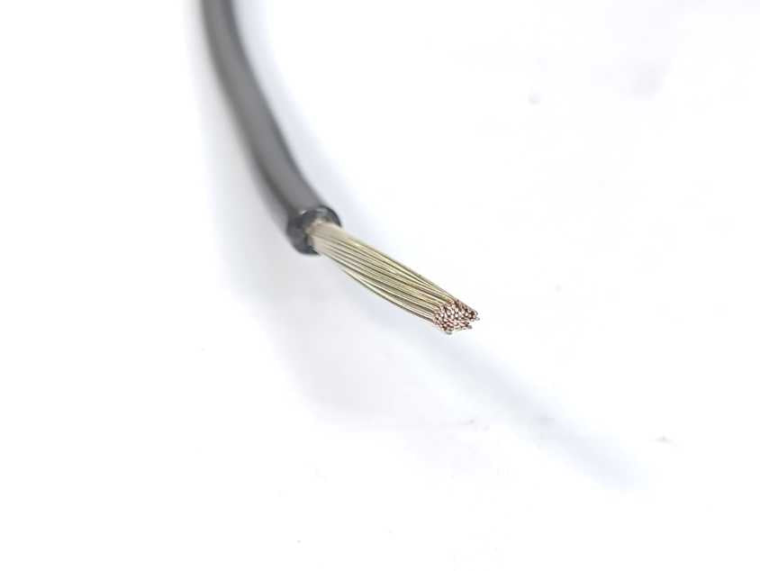 HELUKABEL 60701 Single Core UL Style 1015 14AWG Black Wire. 120m Spool