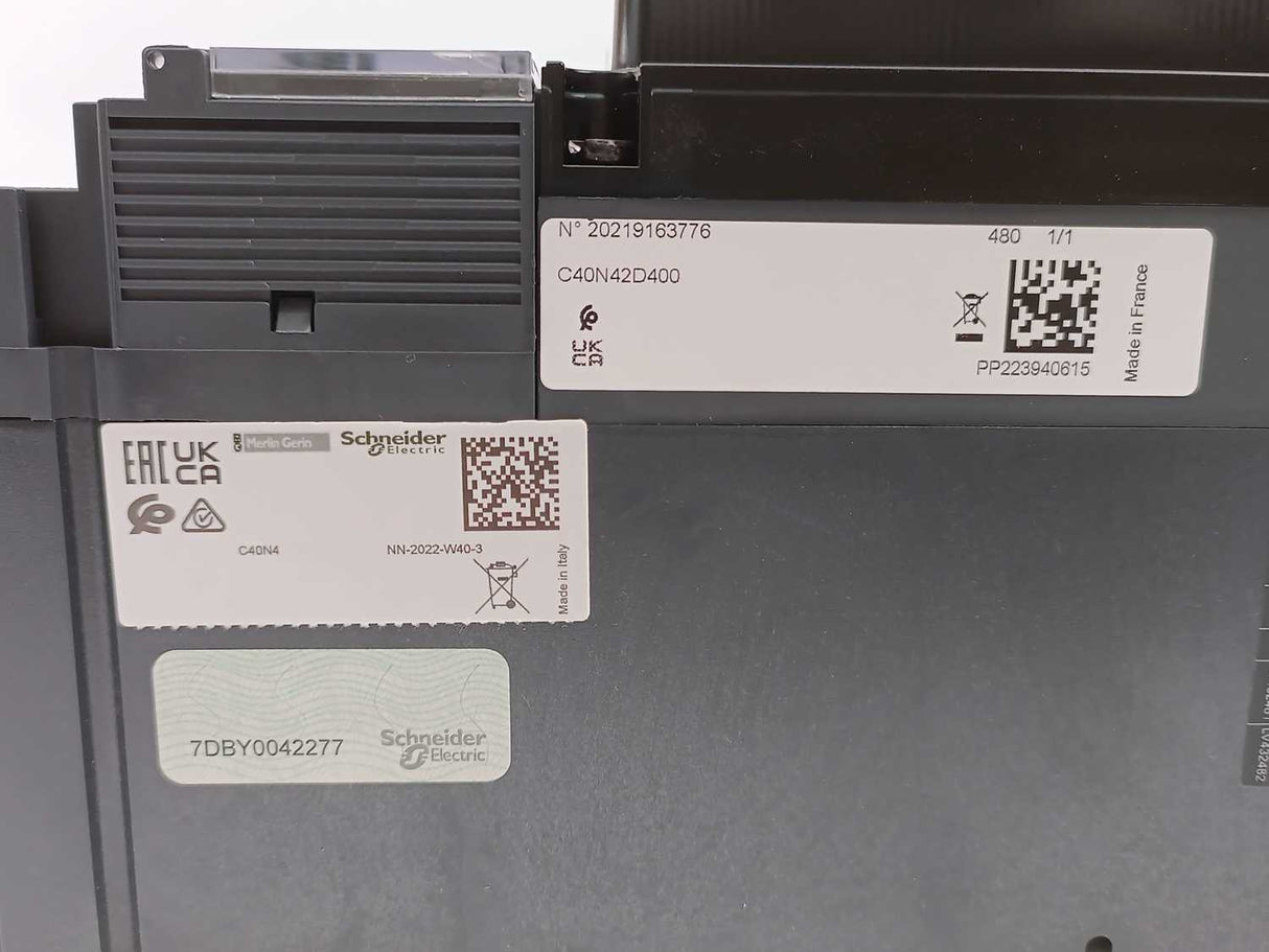 Schneider Electric C40N42D400 Circuit Breaker ComPacT NSX400N, 50kA at 415VAC