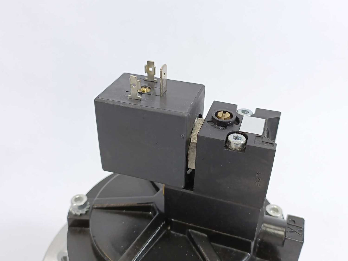 univer AG-3062 Poppet Valves for Vacuum