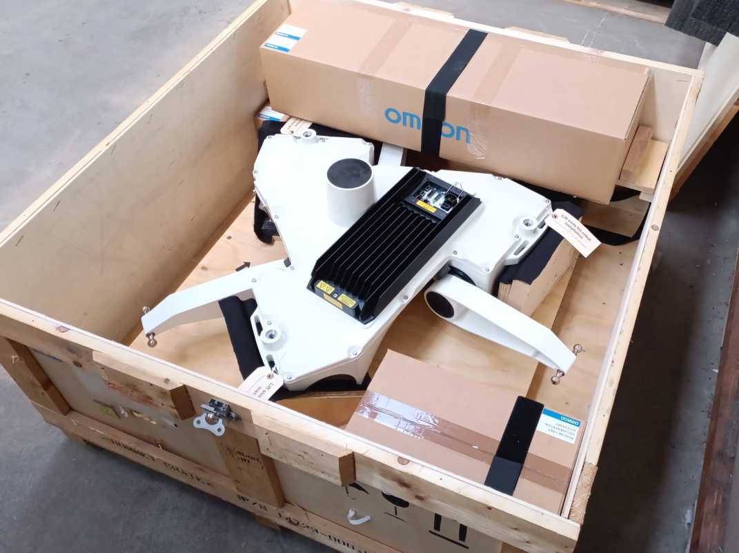 OMRON 17201-45604 Hornet 565 Parallel Robot, Robot ID: 751-500122