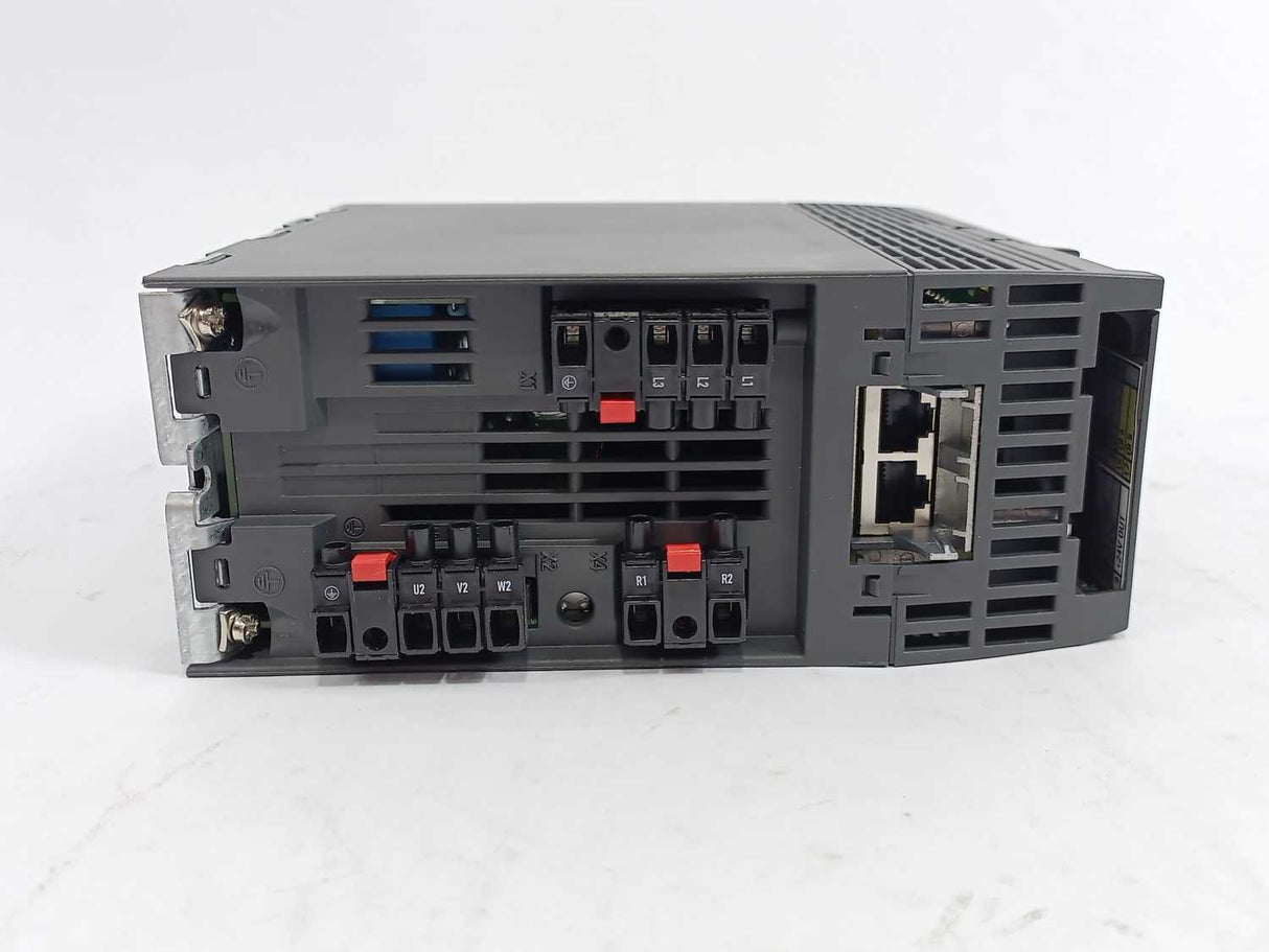 Siemens 6SL3210-1KE11-8AF2 Sinamics G120C PN 0.55kW Frequency Converter