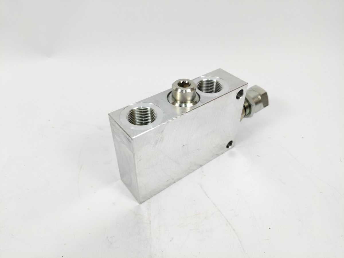 Rexroth R930001675 05410602043500A Inline Vlave