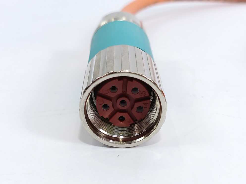 Siemens 6FX5002-5CG01-1AH0 Power Cable Preassembled, 4X1.5C, Length: 7m