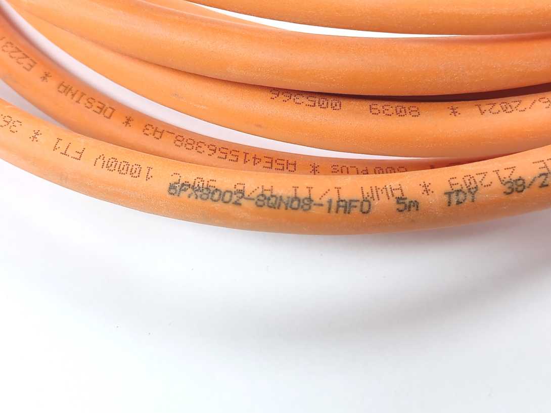 Siemens 6FX8002-8QN08-1AF0 One Cable Connection Assembly