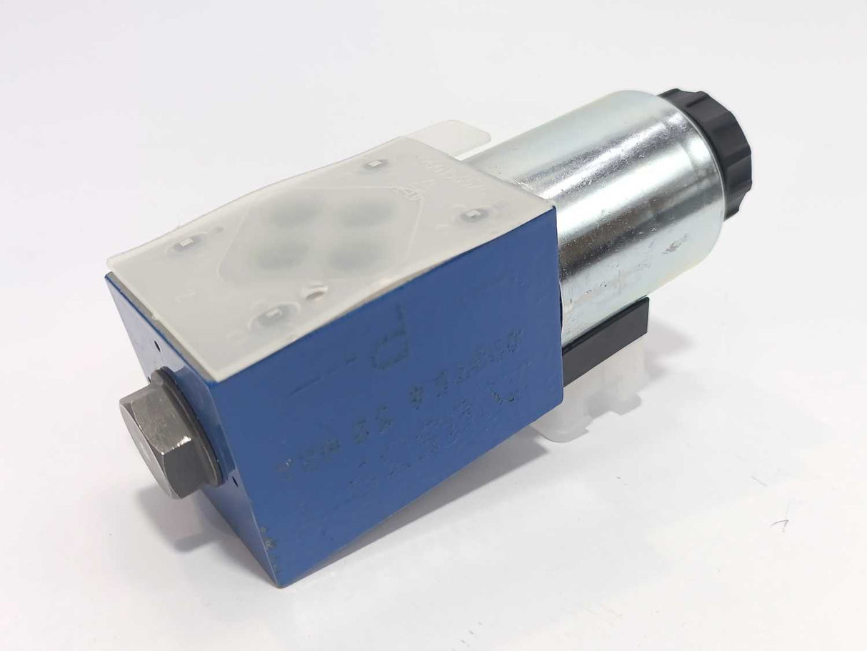 Bosch Rexroth R901166971 4WE6Y2-62/EG24N9K4/ZV Directional Control Valve