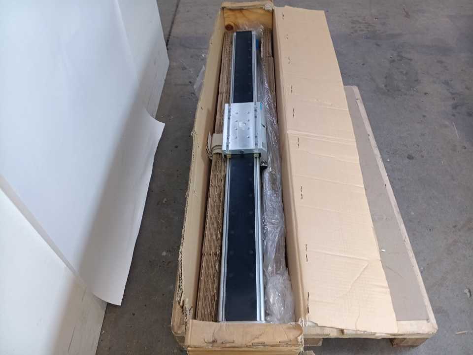 Festo 161796 DGPL-63-950-PPV-A-KF-B Linear Drive. Stroke: 950mm