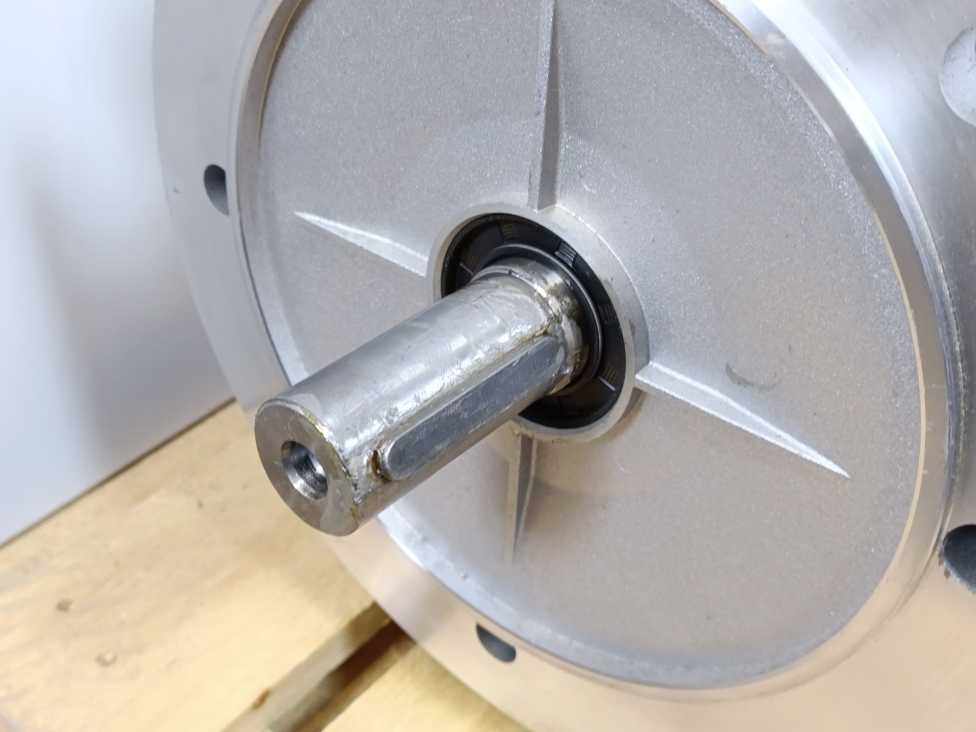 NERIMOTORI 00805751203 AT112B6 Asynchronous Motor