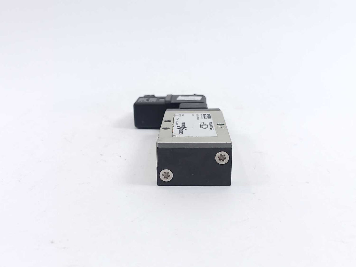 Parker P2LAX511ES Solenoid Valve With P2FCB4
