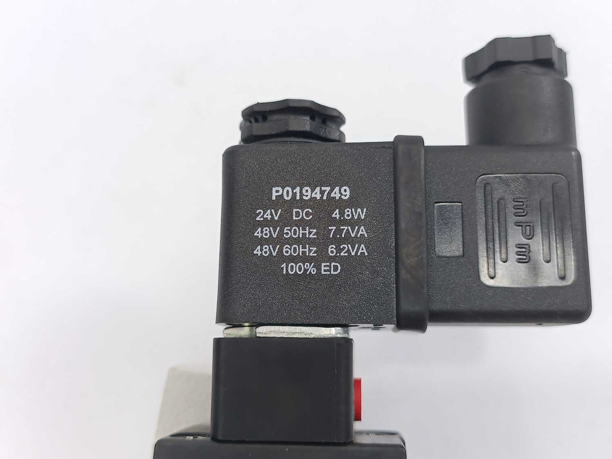 Parker P2LAX511ES Solenoid Valve With P2FCB4