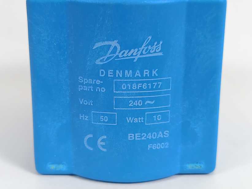 Danfoss 018F6702 240V 50Hz 10W Solenoid Coil Valve