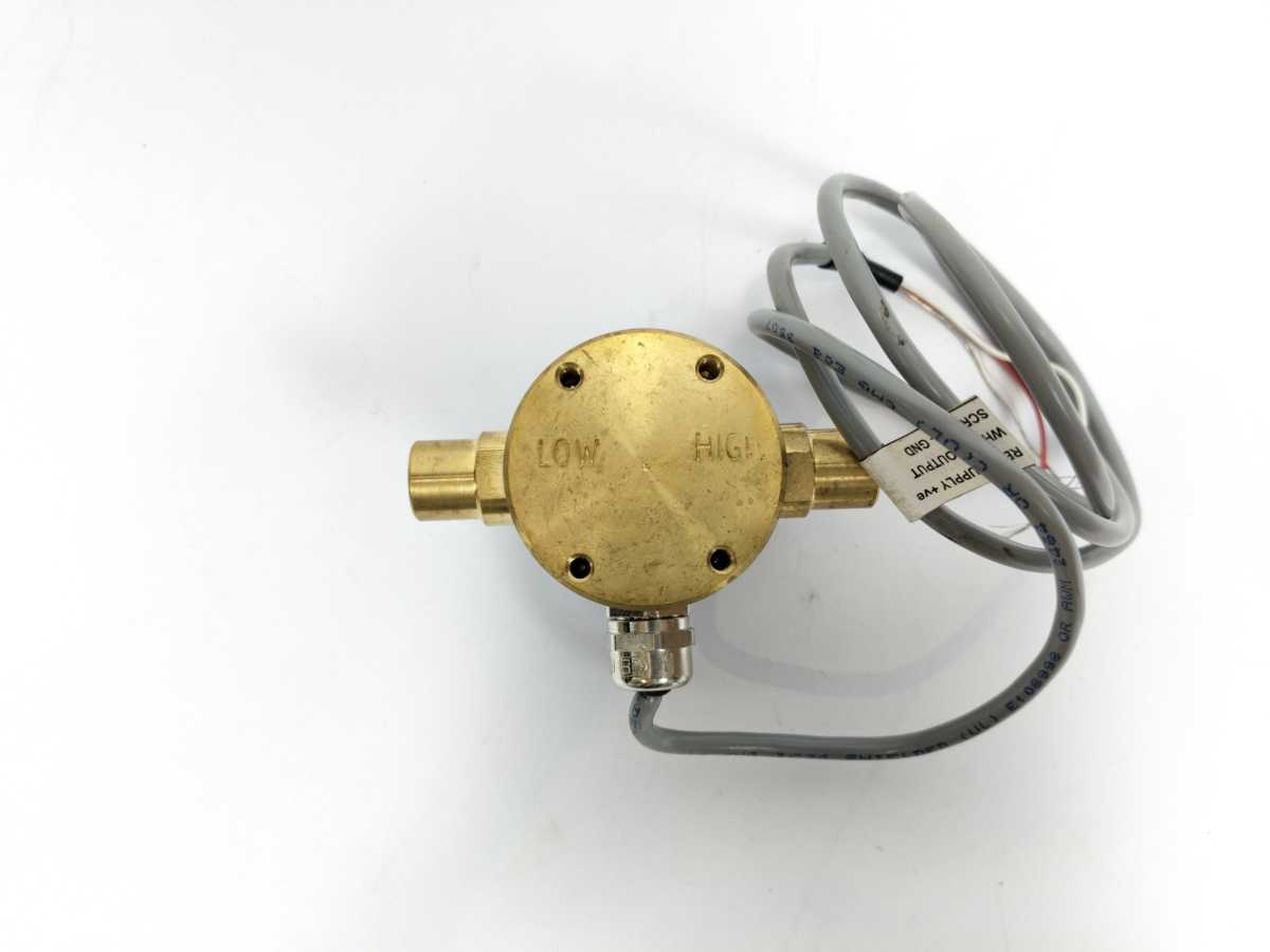 Bailey & Mackey 482A Pressure Transducer 24V AC/DC