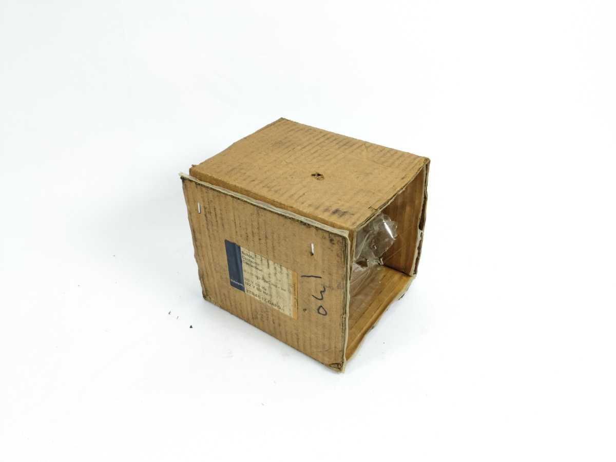 Siemens 3TB4617-0AF0 Contactor 3 Pole Breaking 600V AC