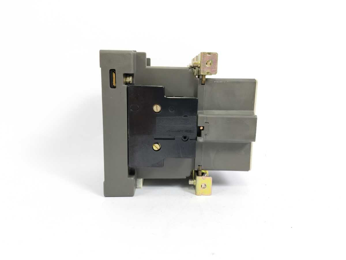 Siemens 3TB4617-0AF0 Contactor 3 Pole Breaking 600V AC